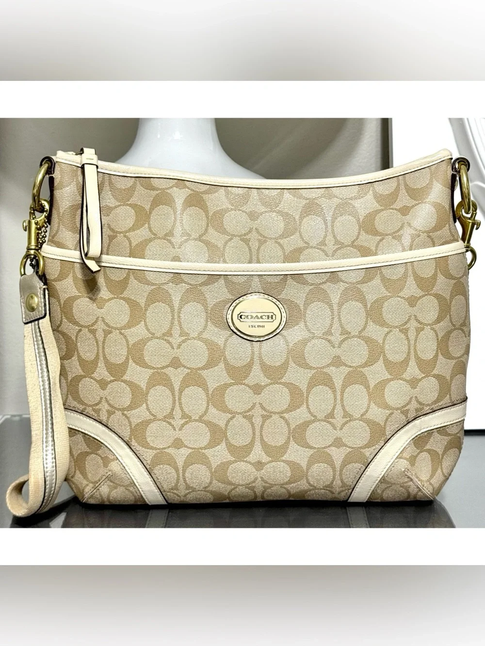 COACH Peyton Signature F19823 Convertible Hobo Shoulder/Crossbody Bag